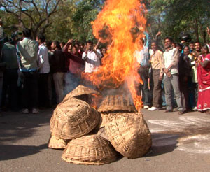 Decoding the act against manual scavenging