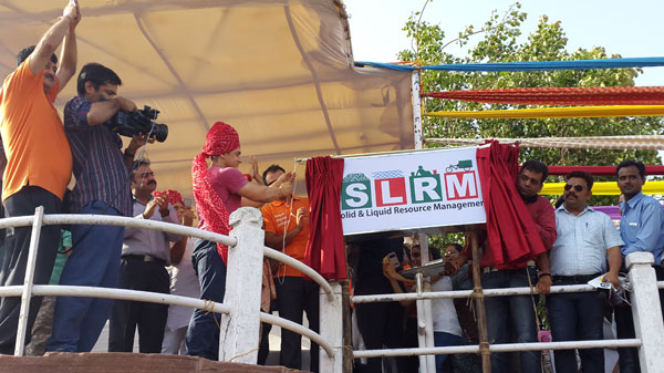 Mr Aamir Khan officially launches the Solid Liquid Resource Management programme in Jodhpur