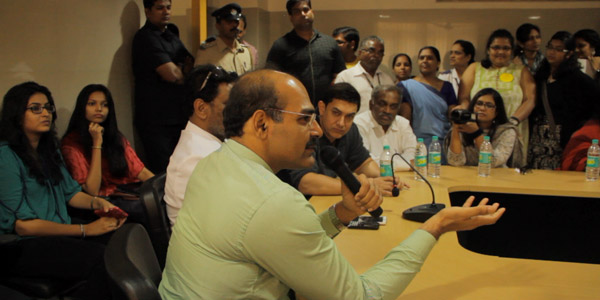 Aamir Khan visits the R.N. Cooper Hospital in Mumbai