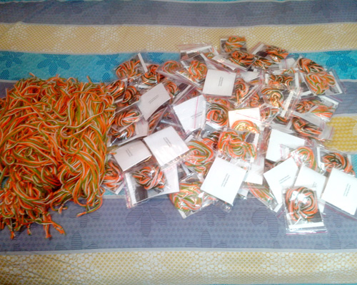 I packed this card and five tricolour bands in a re-sealable plastic bag. I have decided to send this card and this band along with every order I receive until the elections end